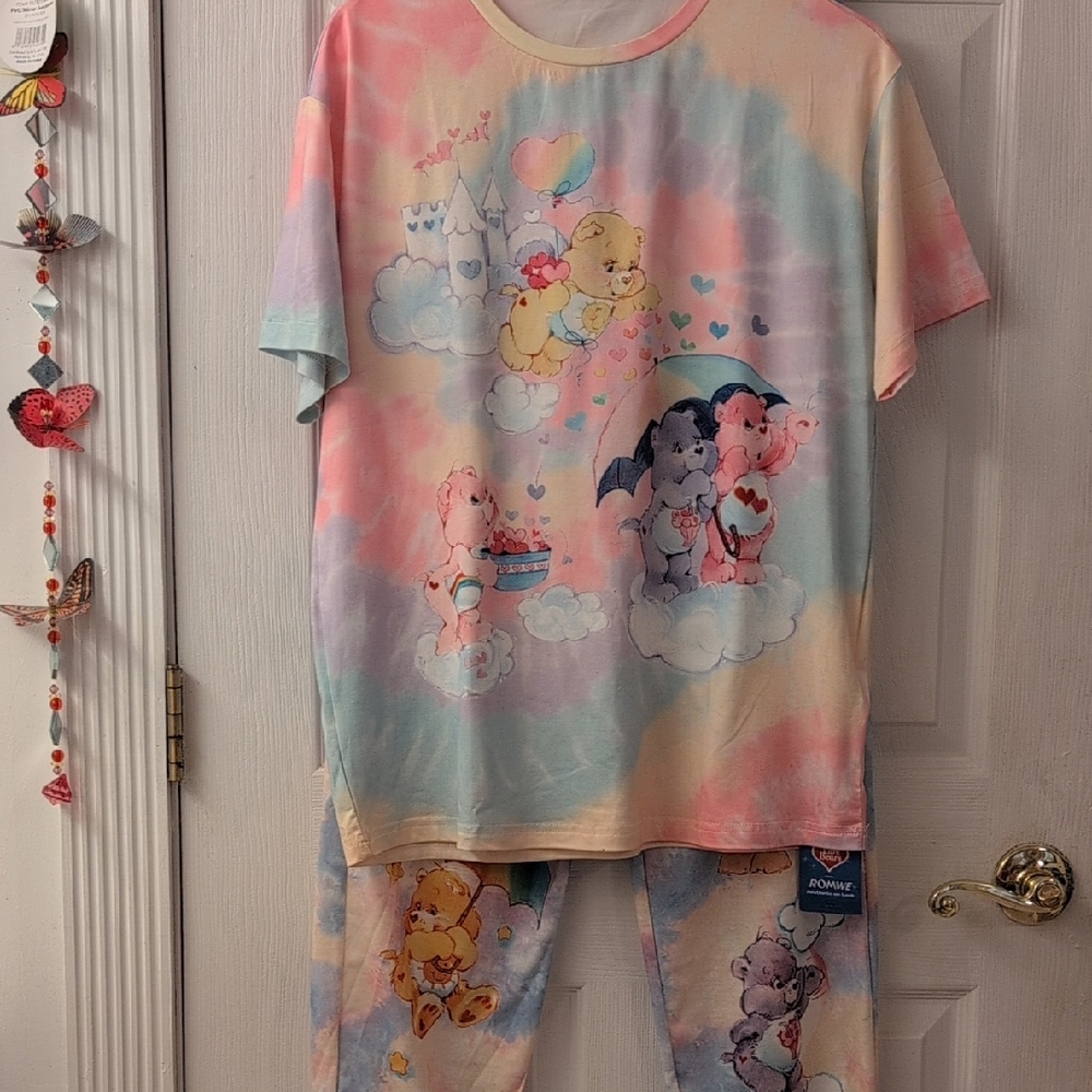 NWT Care Bear 2 Piece Tye Dye Kawaii Set & Free Grumpy Bear Beanie💙